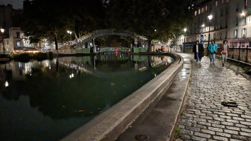 Romantic Night Strolls at Canal St Martin in&nbsp;Paris